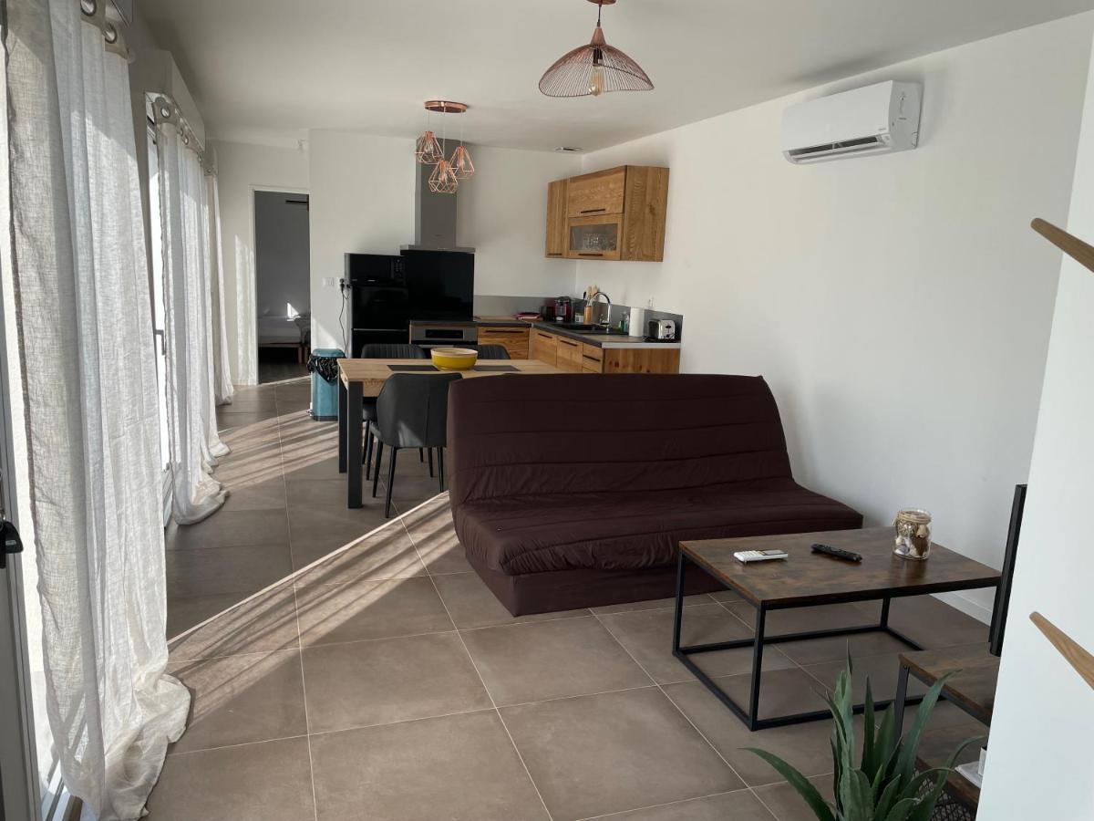 Maison Fleurs De Lys, Climatisee, Wifi Et Parking Privee Gratuit, Lave-Linge, Vernon Giverny Exterior photo